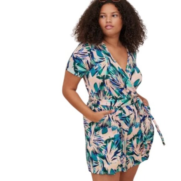 Torrid Super Soft Womens Surplice Romper Pink Tropical Palm Pockets Plus 2X New - Picture 1 of 4